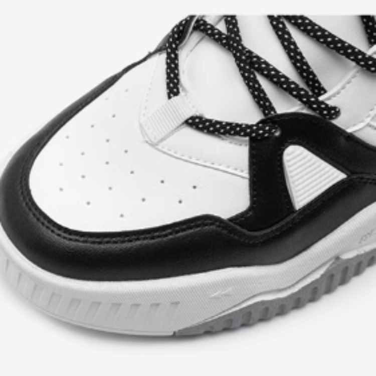 サイバーデメテールシューズ