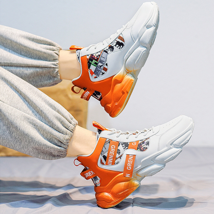 エスティグマ・コアスニーカー