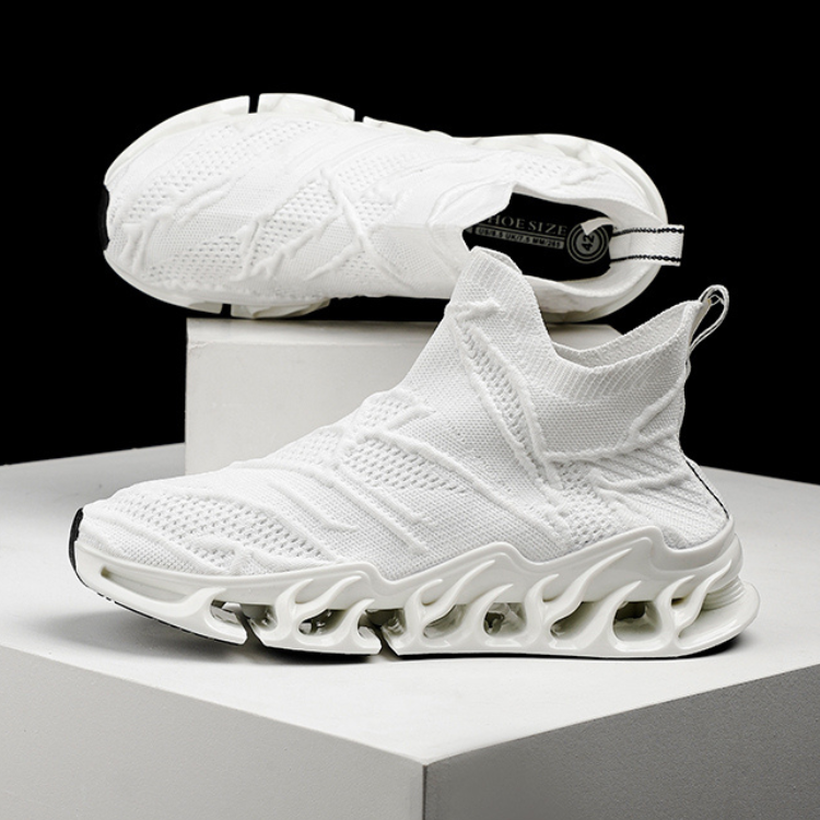 サイバームーンストーンスニーカー