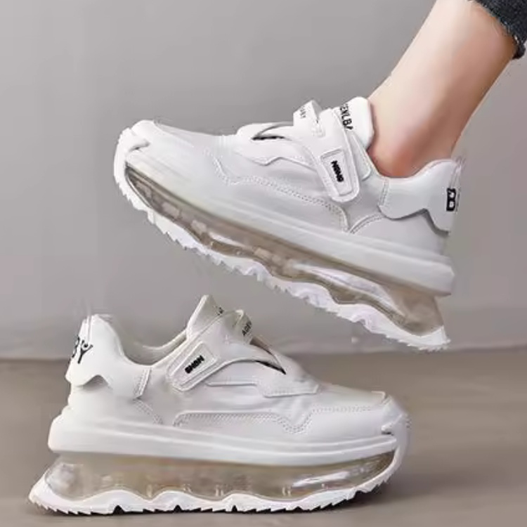 グリッチヘルメススニーカー