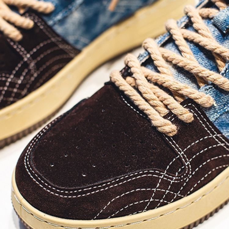 エンペラー・サイバースニーカー