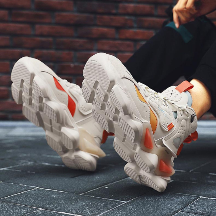グリッチエコースニーカー