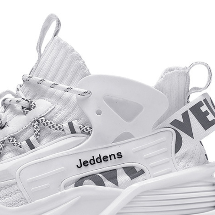 サイバーシヴァスニーカー