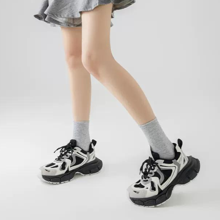 アエテルニタス・タイムシューズ