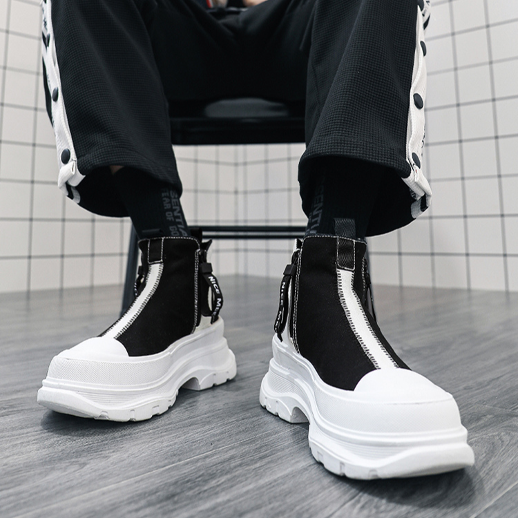 ニューロン・コネクターシューズ