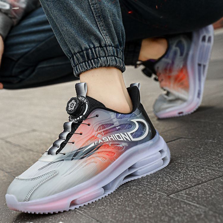 アニメアンビカスニーカー