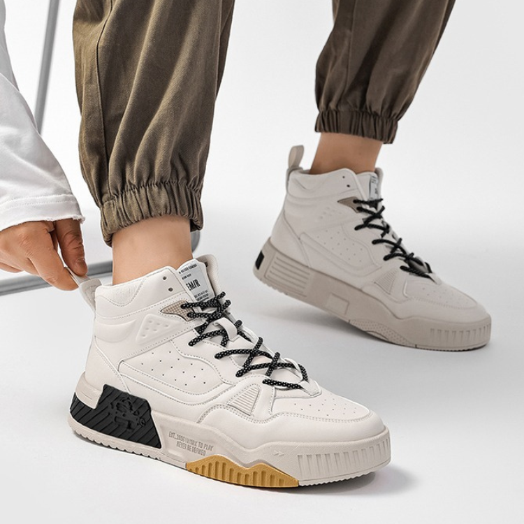 サイバーデメテールシューズ