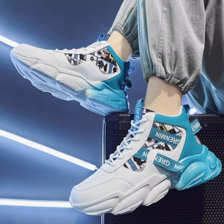 エスティグマ・コアスニーカー