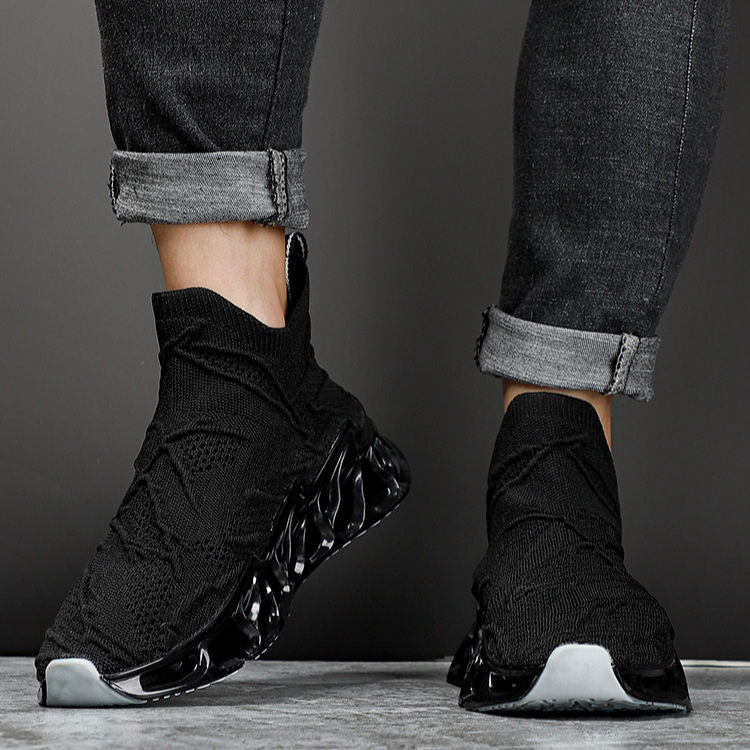 サイバームーンストーンスニーカー