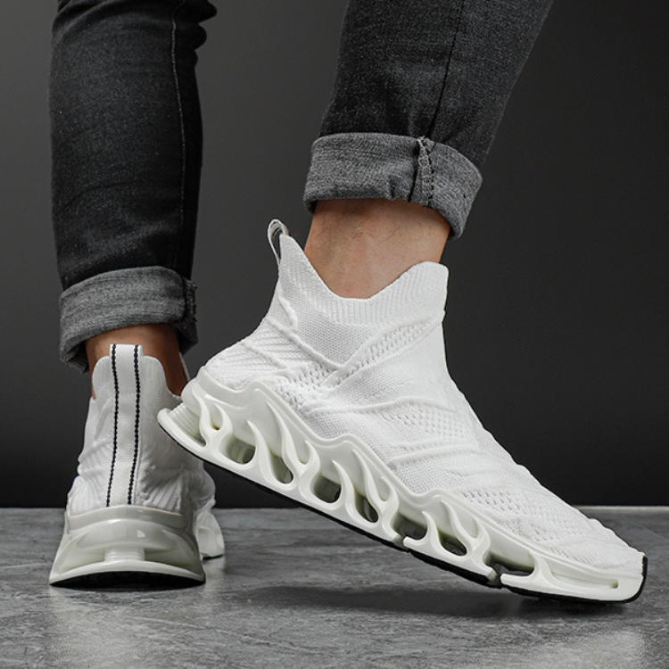 サイバームーンストーンスニーカー